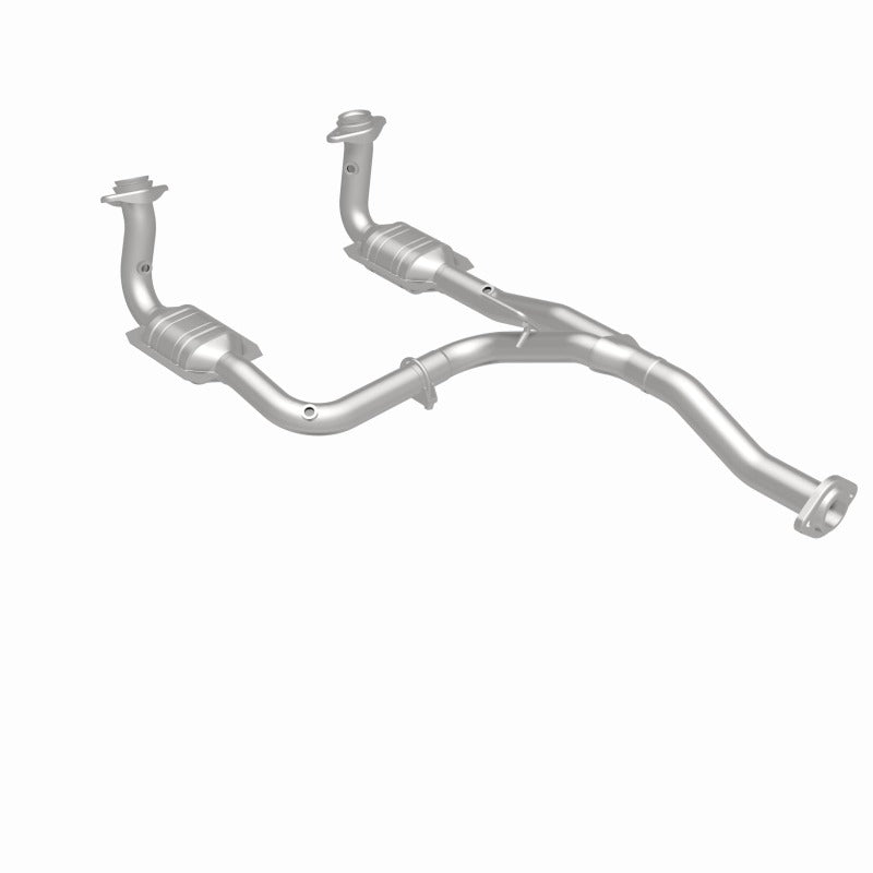 MagnaFlow Direct Fit Catalytic Converter 07 Jeep Liberty 3.7L OEM - 49186