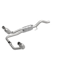 Load image into Gallery viewer, MagnaFlow Direct Fit Catalytic Converter 00-03 Dakota 4.7L - 447248