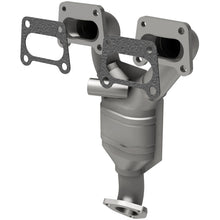 Load image into Gallery viewer, MagnaFlow Direct Fit Catalytic Converter 97-99 Nissan Sentra 1.6L - 452023