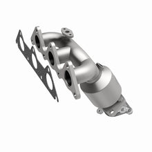 Load image into Gallery viewer, MagnaFlow Direct Fit Catalytic Converter 95-00 Sebring 2.5L Rear Manifold - 50888