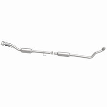 Load image into Gallery viewer, MagnaFlow Direct Fit Catalytic Converter OEM 18-21 Nissan Kicks 1.6L Single Underbody - 280376