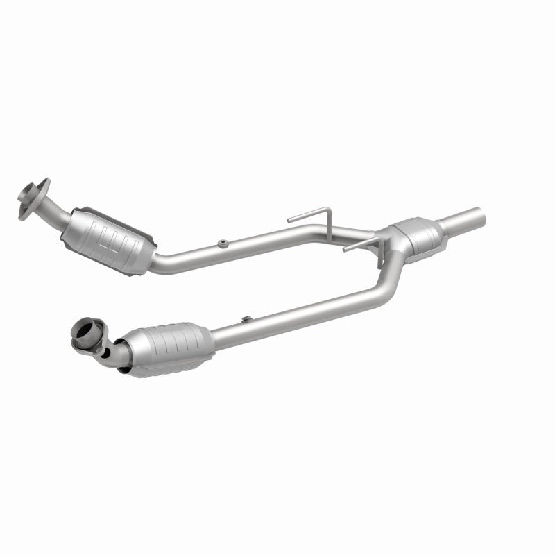 MagnaFlow Direct Fit Catalytic Converter 96-97 Mercury Cougar 3.8L - 444080