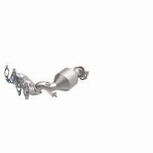 Load image into Gallery viewer, MagnaFlow 04-06 Toyota Sienna 3.3L Direct Fit Converter - 5582834