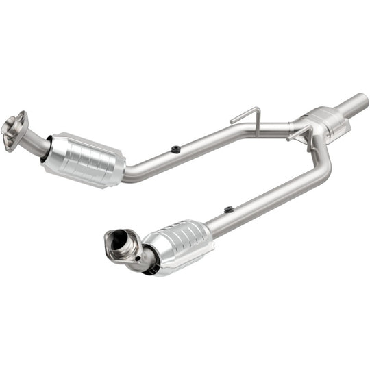 MagnaFlow Direct Fit Catalytic Converter 96-97 Mercury Cougar 3.8L - 444080