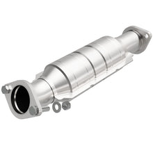 Load image into Gallery viewer, MagnaFlow Direct Fit Catalytic Converter 06-10 Hyundai Azera 3.8L - 51426