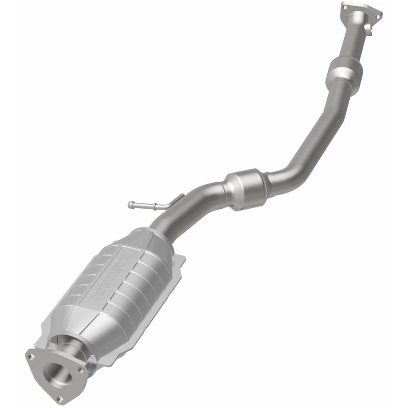 MagnaFlow Direct Fit Catalytic Converter 99-02 Lanos 1.6 rear OEM - 49547