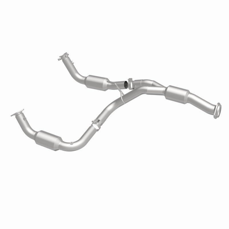 MagnaFlow 12-17 Chevrolet Express 3500 6.0L Direct Fit Converter - 5582113