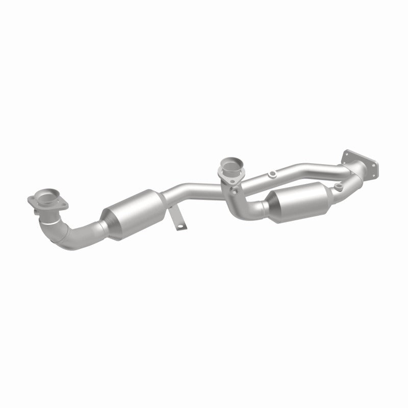 MagnaFlow Direct Fit Catalytic Converter 99-00 Windstar 3.0L V6 - 23542