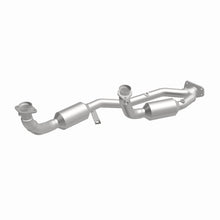 Load image into Gallery viewer, MagnaFlow Direct Fit Catalytic Converter 99-00 Windstar 3.0L V6 - 23542