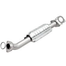Load image into Gallery viewer, MagnaFlow Direct Fit Catalytic Converter 98-00 Niss Pathfinder 3.3L - 24748