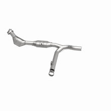 Load image into Gallery viewer, MagnaFlow Direct Fit Catalytic Converter 99-00 Ford F-150 4.6L - 447136