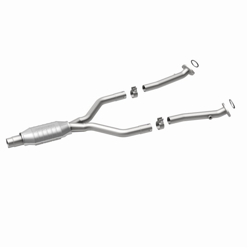 MagnaFlow Direct Fit Catalytic Converter 01-06 Lexus LS430 4.3L Rear - 51454