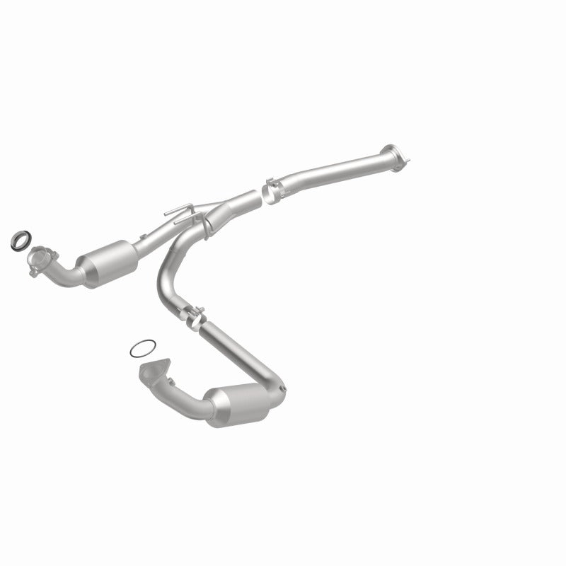MagnaFlow 04-05 Chevrolet Express 1500 5.3L Direct Fit Converter - 4551211