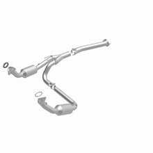 Load image into Gallery viewer, MagnaFlow 04-05 Chevrolet Express 1500 5.3L Direct Fit Converter - 4551211