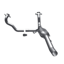 Load image into Gallery viewer, MagnaFlow Direct Fit Catalytic Converter 00-03 Durango 2WD OEM - 49471