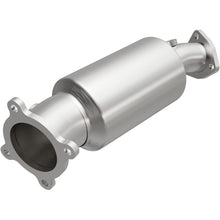 Load image into Gallery viewer, MagnaFlow California Grade CARB Compliant Converter Direct-Fit 05-09 Audi A4 / A4 Quattro - 5561163