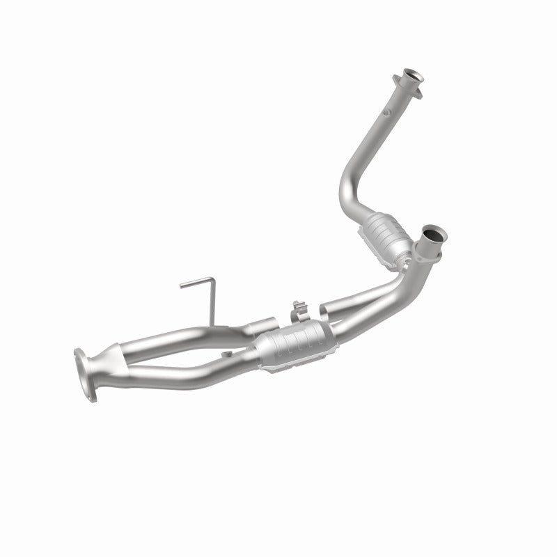 MagnaFlow Direct Fit Catalytic Converter 05-06 Jeep Grand Cherokee 3.7L Y-Pipe Assembly - 49687