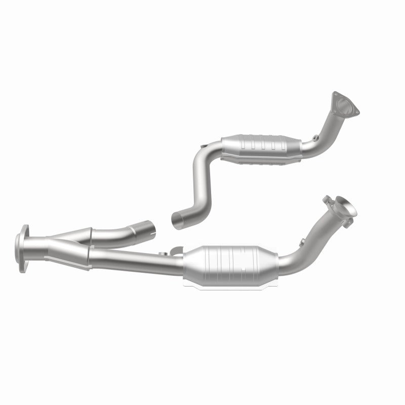 MagnaFlow 2003 Chevrolet SSR 5.3L Direct Fit Converter - 4451640