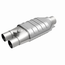 Load image into Gallery viewer, MagnaFlow Universal Catalytic Converter 2.5/2 Single/Dual - 99607HM