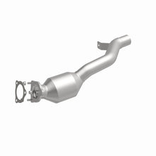 Load image into Gallery viewer, MagnaFlow 10-11 Cayenne V8 4.8 OEM Underbody Direct Fit Converter - 21-595