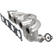 Load image into Gallery viewer, MagnaFlow Direct Fit Catalytic Converter 11-13 Kia Sorento 2.4L Manifold - 52774