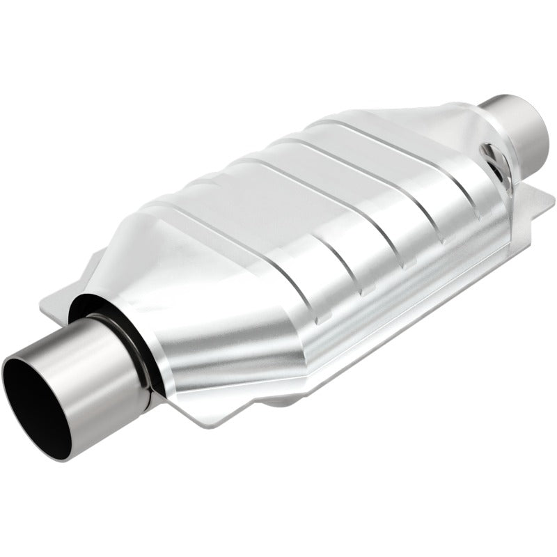 MagnaFlow Universal Catalytic Converter 3 W/O2 Boss - 94239