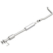 Load image into Gallery viewer, MagnaFlow California Catalytic Converter Direct Fit 07-09 Suzuki SX4 2.0L - 5421218