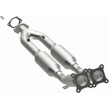 Load image into Gallery viewer, MagnaFlow 99-01 Volvo S80 2.8L Direct Fit Converter - 4481156