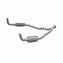Load image into Gallery viewer, MagnaFlow DF Cat. Conv 97 Land Rover Defender 90 4.0L Y-Pipe Assy / 96-99 Discovery 4.0L Y-Pipe Assy - 93690