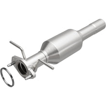 Load image into Gallery viewer, MagnaFlow Direct Fit Catalytic Converter 06 Focus ZX3 2.0/2.3L - 23972