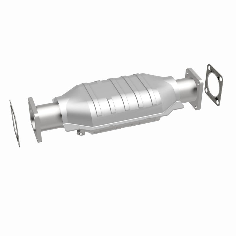 MagnaFlow Direct Fit Catalytic Converter Chevrolet-Isuzu 82 8 - 23652