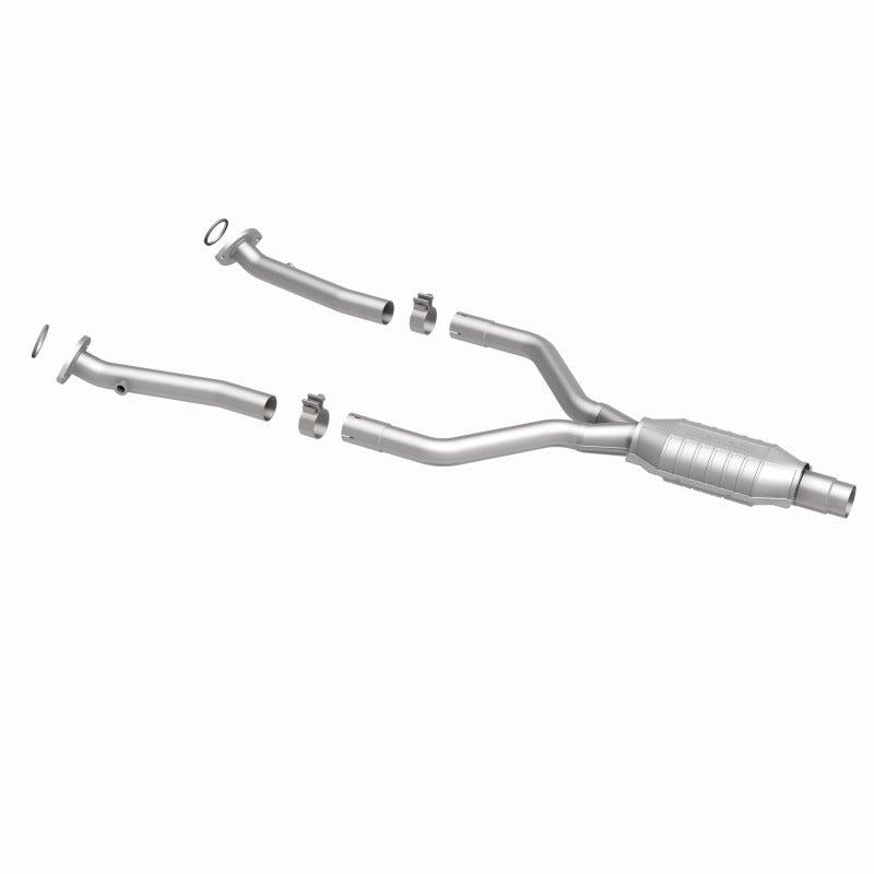 MagnaFlow Direct Fit Catalytic Converter 01-06 Lexus LS430 4.3L Rear - 51454