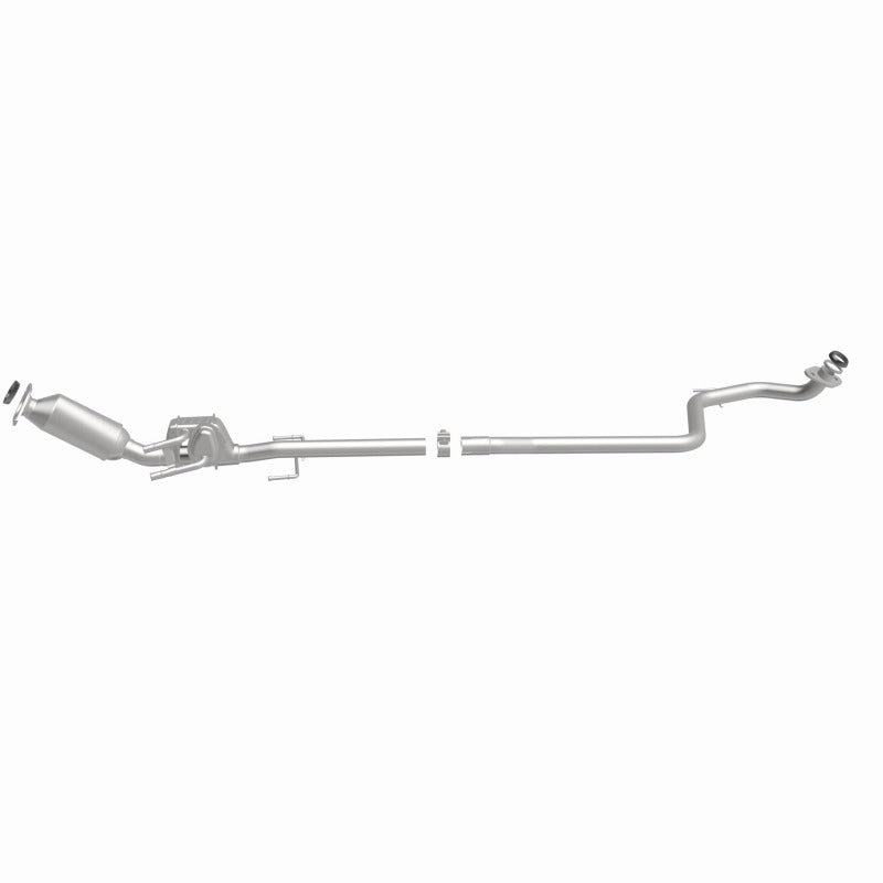 MagnaFlow Direct Fit Catalytic Converter 14-19 Toyota Prius C Base Underbody 1.5L - 280456