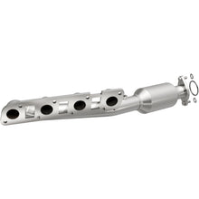 Load image into Gallery viewer, MagnaFlow 11-13 QX56 V8 5.6 OEM Manifold Direct Fit Converter - 22-036