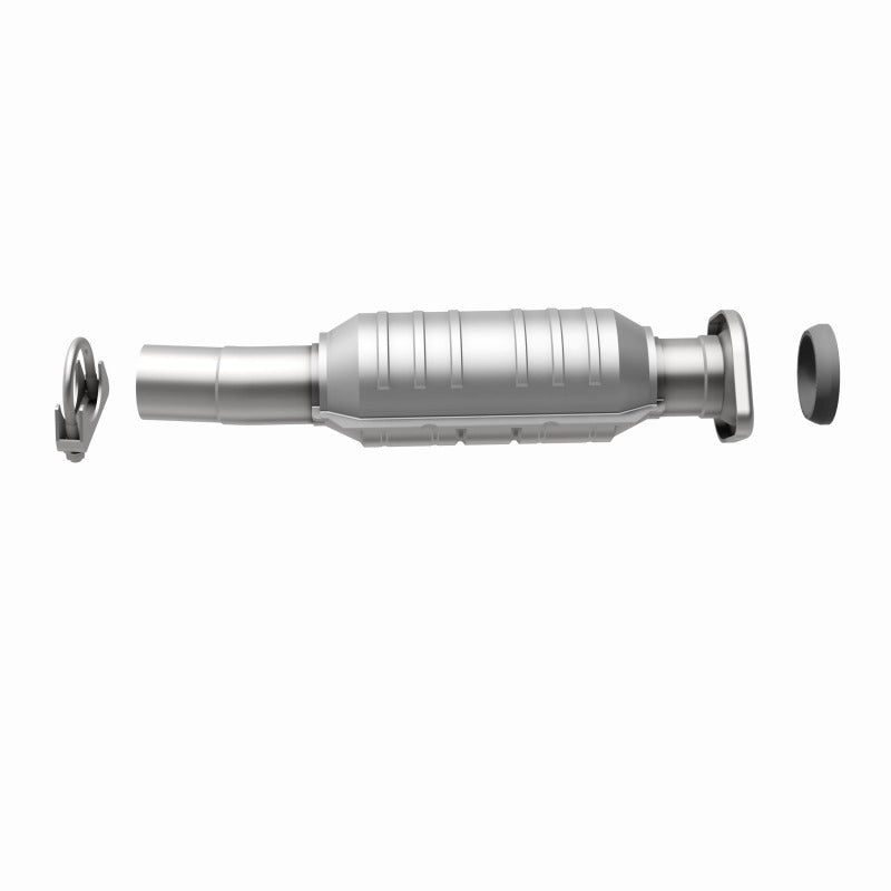 MagnaFlow Direct Fit Catalytic Converter 04-06 Toyota Sienna 3.3L AWD Rear - 24158