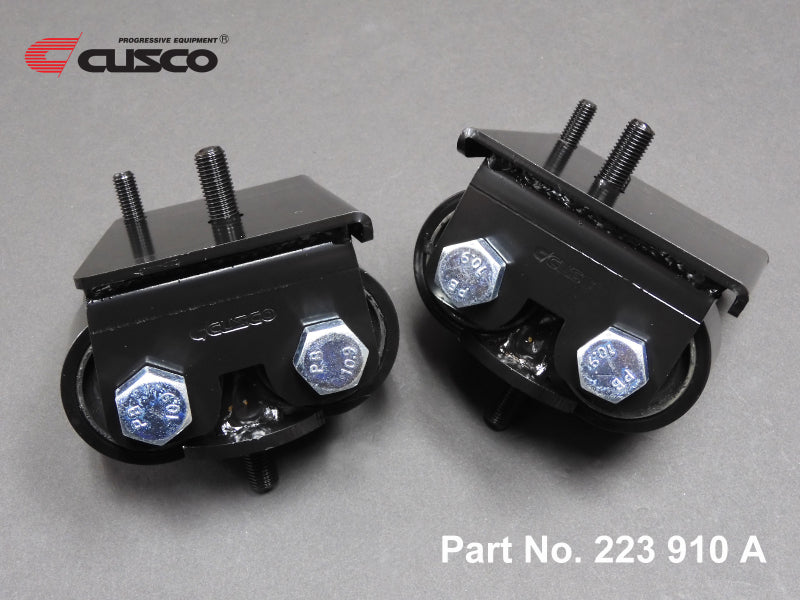 Cusco Nissan 240SX/Silvia (S13/S14/S15) OEM Shape (HD Rubber) Engine Mount Set (2 pcs) - 223 910 A