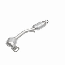 Load image into Gallery viewer, MagnaFlow Direct Fit Catalytic Converter 99-04 Subaru Forester 2.5L - 444043
