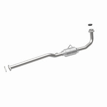 Load image into Gallery viewer, MagnaFlow Conv DF 95-96 Geo Metro 1.3L - 23655