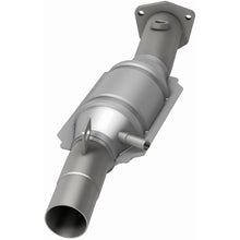 Load image into Gallery viewer, MagnaFlow Direct Fit Catalytic Converter 95 Volkswagen Golf 2.8L - 23713