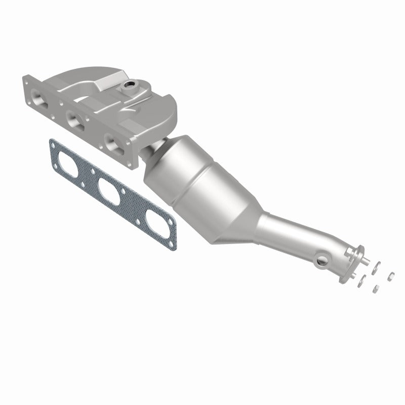 MagnaFlow Direct Fit Catalytic Converter BMW 5 01-03 Rear OEM - 49773