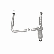 Load image into Gallery viewer, MagnaFlow Direct Fit Catalytic Converter 10-13 GMC Sierra 1500 V6 4.3L - 5481578