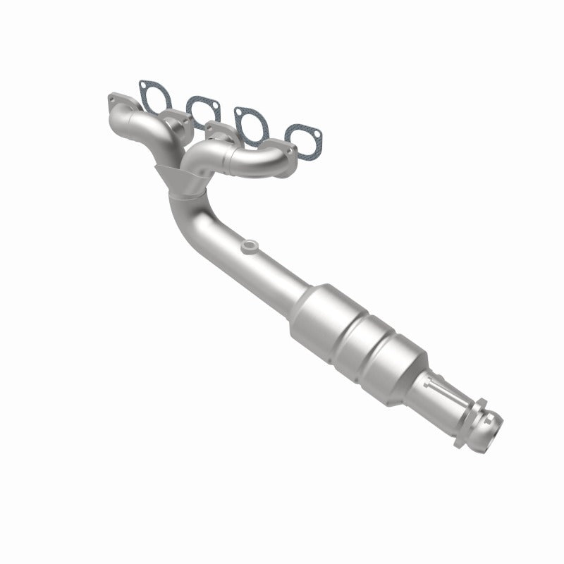 MagnaFlow Direct Fit Catalytic Converter 02-03 BMW 745i 4.4L D/S - 24192