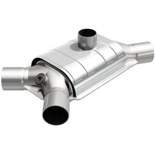 Load image into Gallery viewer, MagnaFlow Universal Catalytic Converter 2 inch/2 inch S/D Subaru PC2 Front - 337002