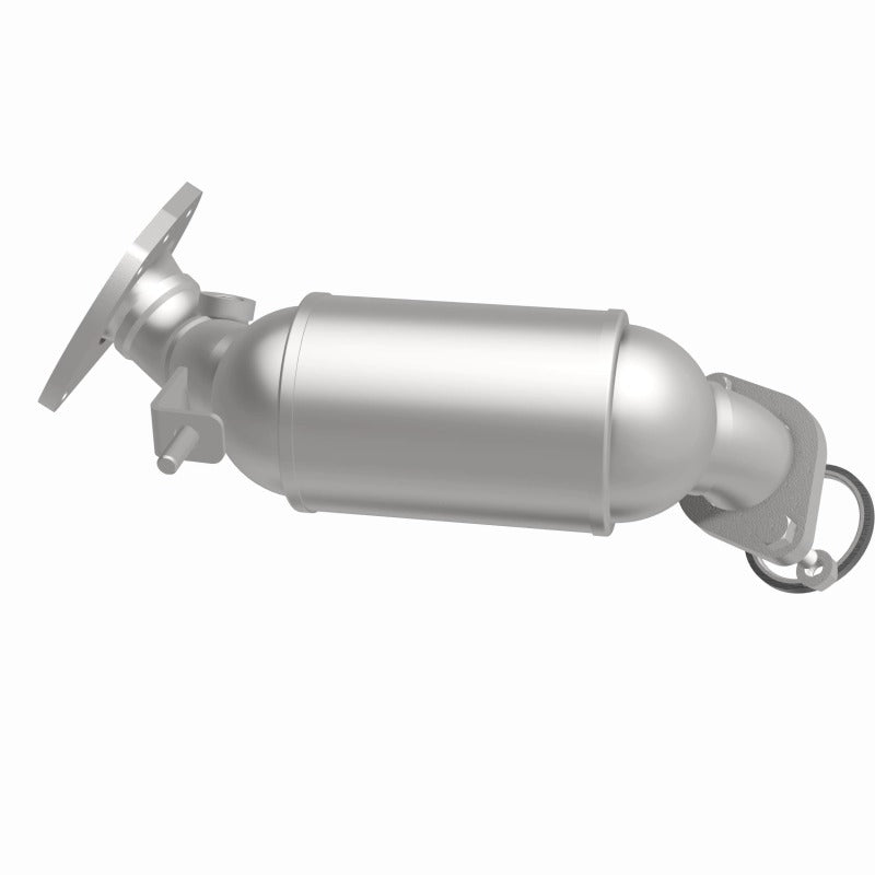 MagnaFlow 17-20 Toyota Sienna / 16-19 Lexus RX350 V6 3.5L Direct Fit Manifold Catalytic Converter - 22-009