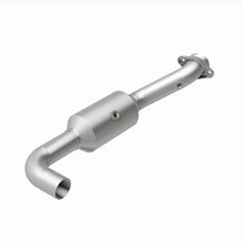 Load image into Gallery viewer, MagnaFlow 18-21 Ford Expedition Left Underbody 3.5L Direct Fit Catalytic Converter - 280218