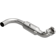 Load image into Gallery viewer, MagnaFlow 07-08 Ford Expedition 5.4L Direct Fit Converter - 5551498