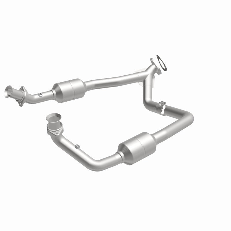 MagnaFlow 2003 Ford E-350 Super Duty 5.4L Direct Fit Converter - 4583378