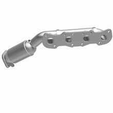 Load image into Gallery viewer, MagnaFlow Direct Fit Catalytic Converter 12-16 Hyundai Equus V8 5.0L Manifold - 22-092