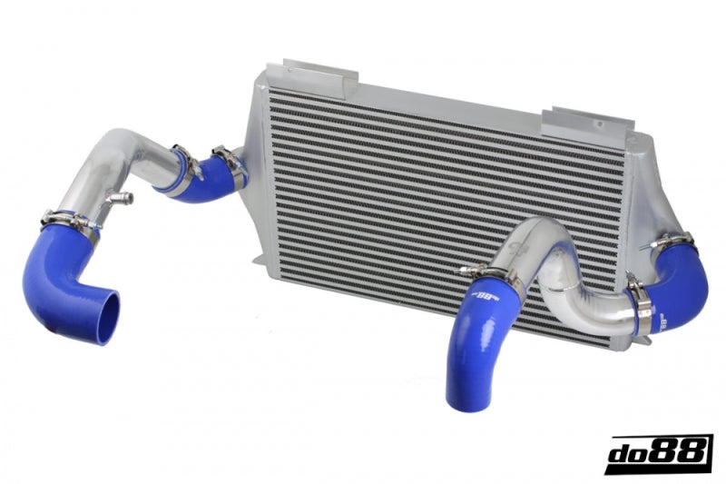 do88 92-98 Volvo 740/940 Turbo (63mm Throttle) BigPack Intercooler Kit w/Blue Hoses - BIG-940-B-63