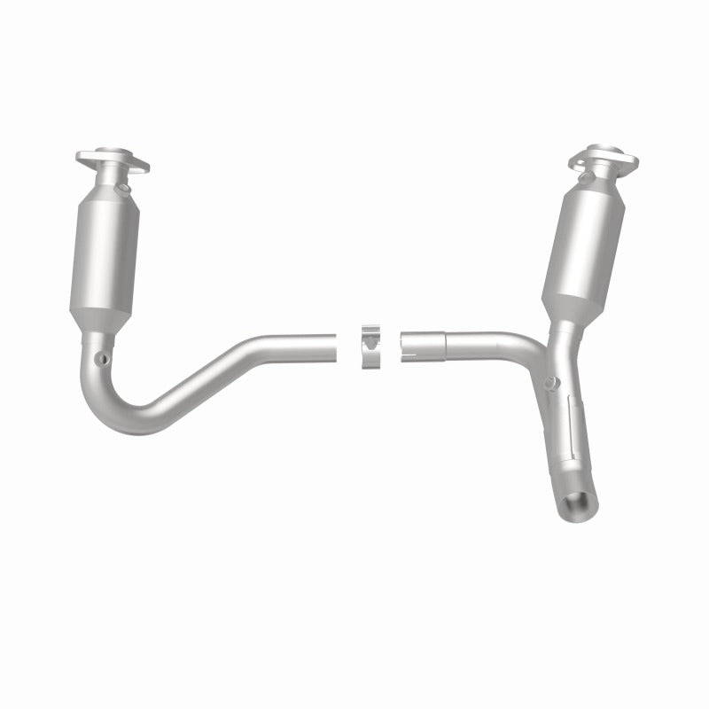 MagnaFlow Direct Fit Catalytic Converter California Grade 07-08 Dodge Durango 3.7L - 5551832